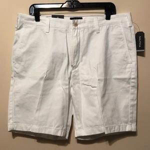 (NEW WITH TAGS!) Nautica Shorts 36